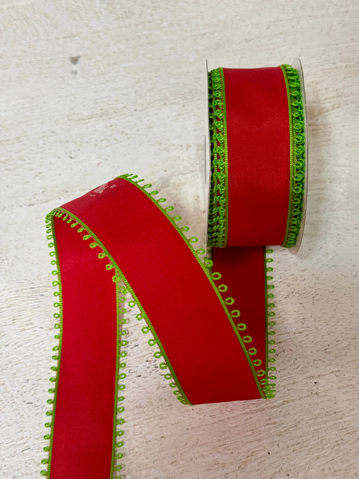 1.5 Inch By 10 Yard Lime Green And Red Picot Ribbon