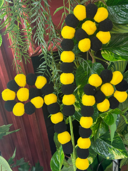 27 Inch Black And Yellow Pom Pom Coil Spray