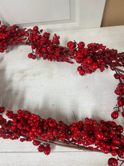 6 Foot Red Berry Garland