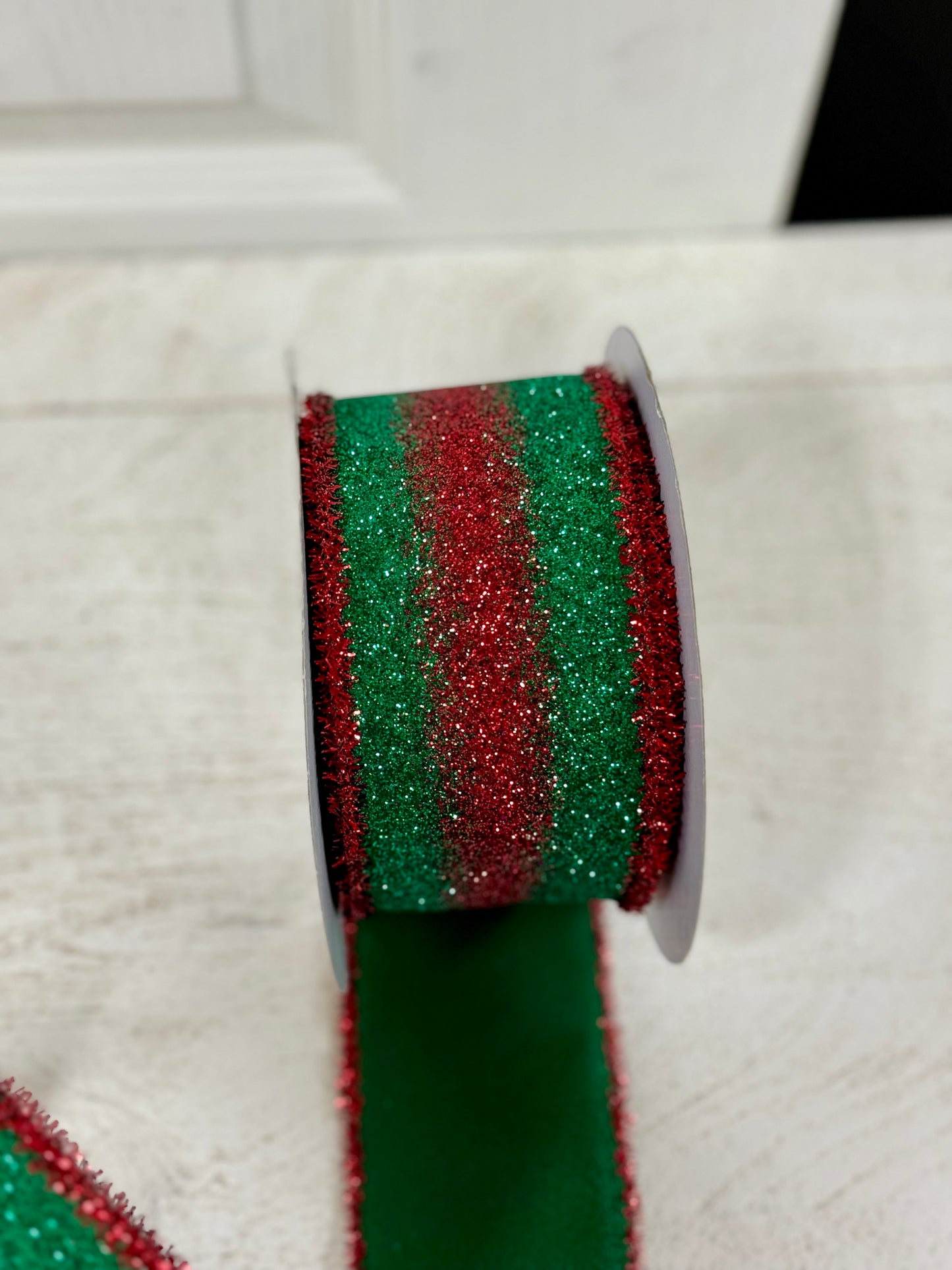 2.5 Inch By 10 Yard Red And Emerald Gradient Glitter Ribbon With Red Tinsel Edging