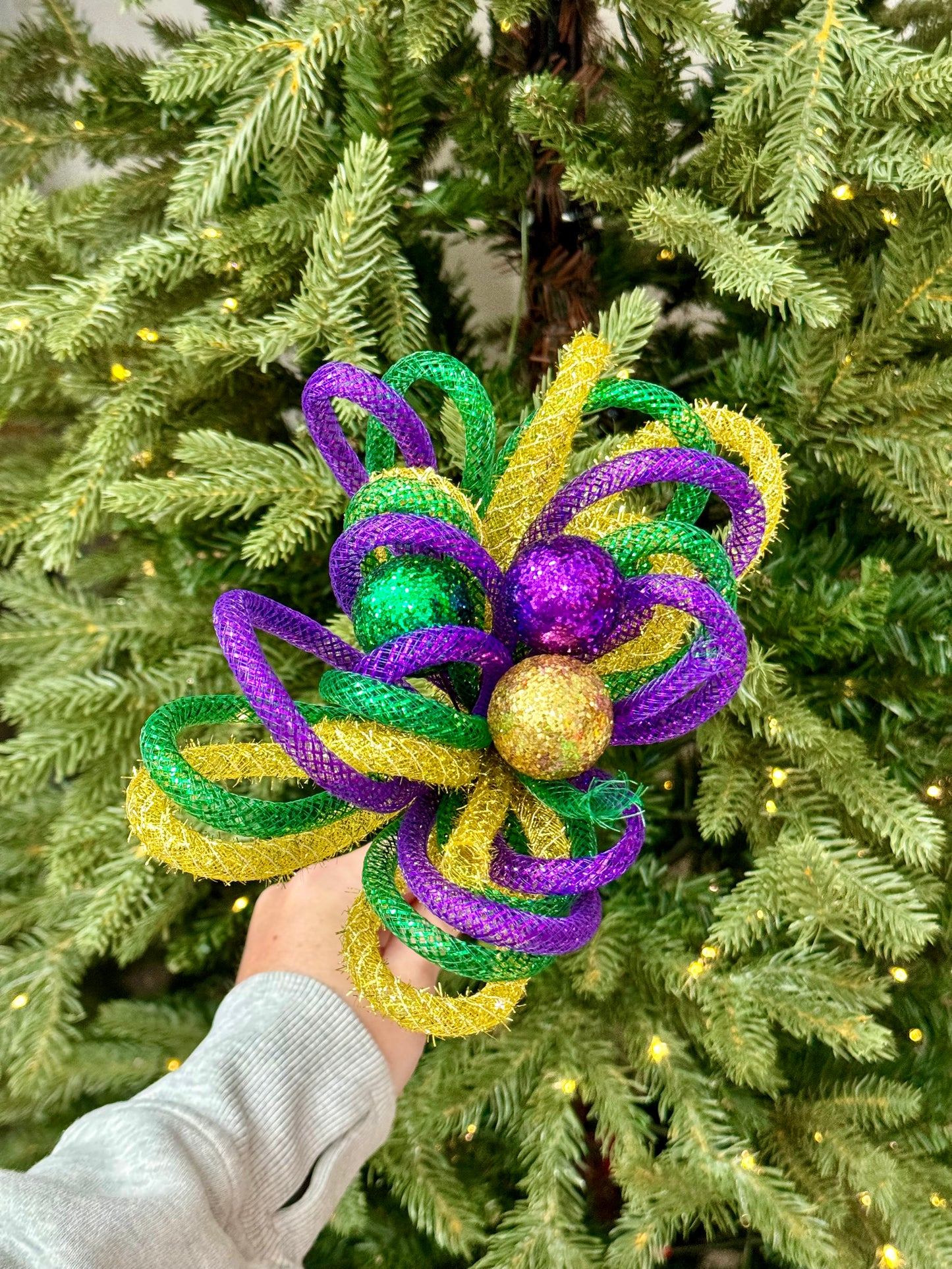 12 Inch Mardi Gras Foil Glitter Ball Curly Pick