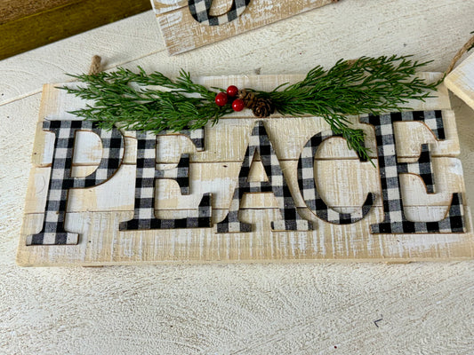 White Wooden Word Christmas Sign With Holly And Berries Assorted