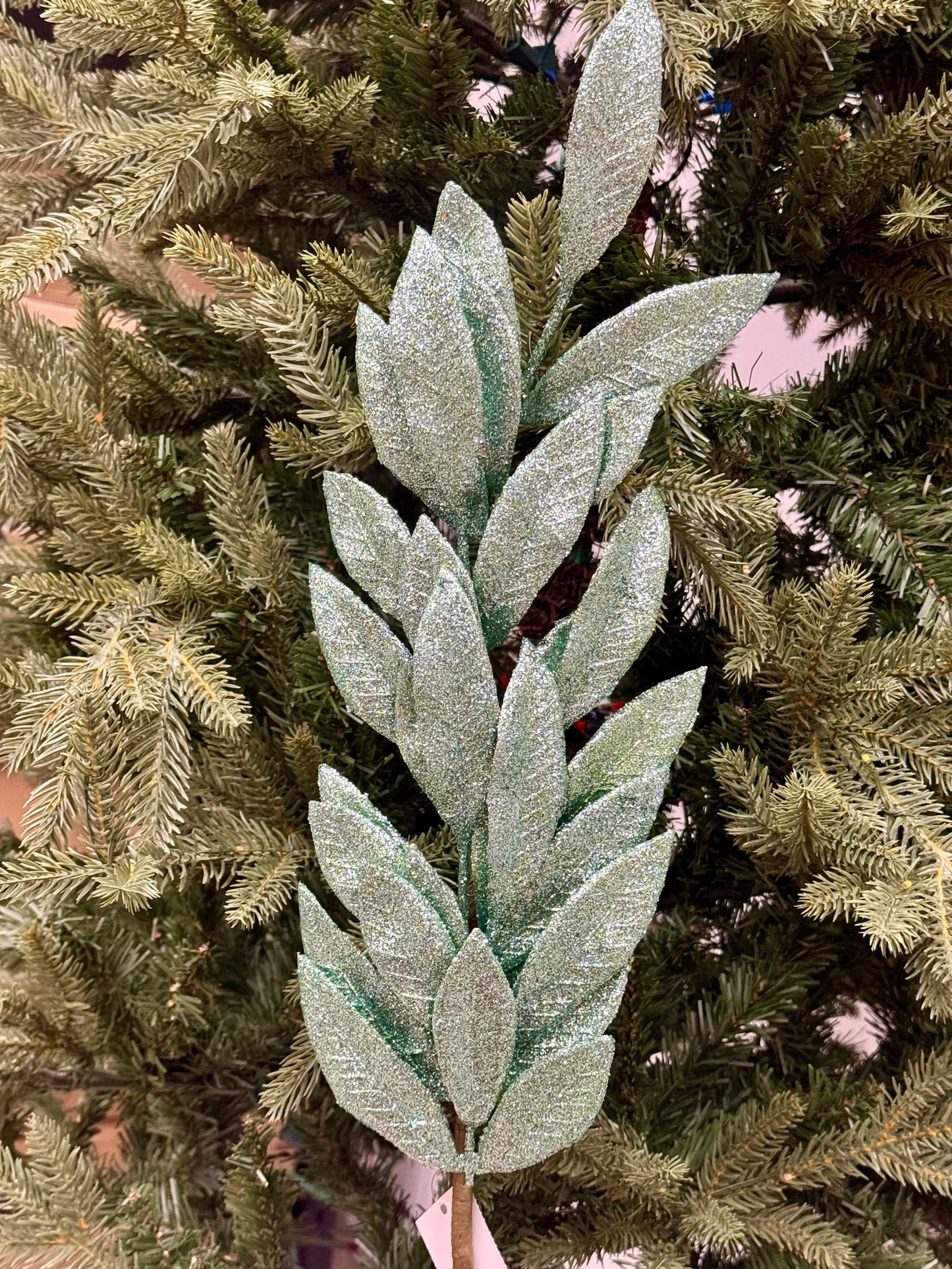 28 Inch Wintergreen Glitter Leaf Spray