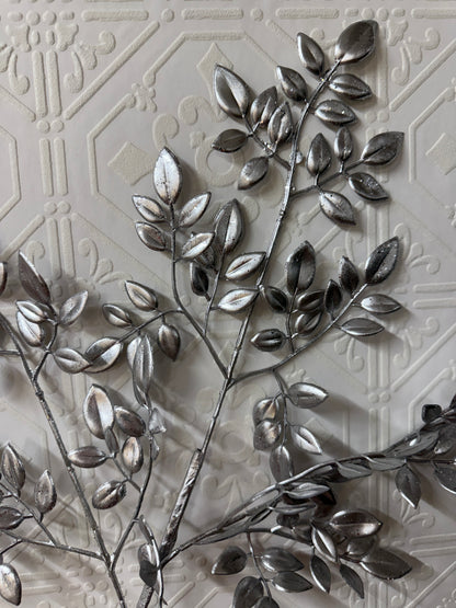 24 Inch Silver Mini Leaf Spray