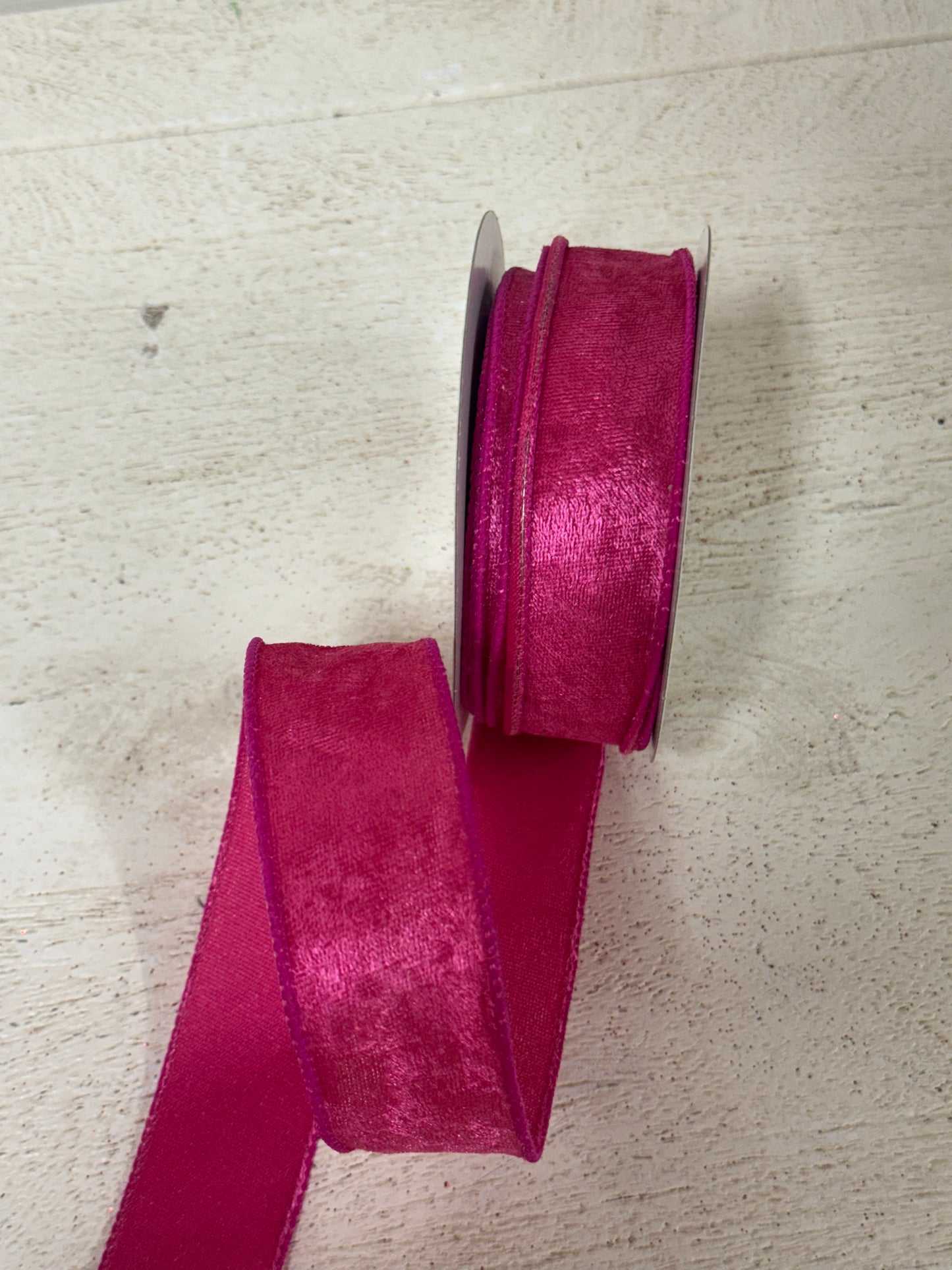 1.5 Inch By 10 Yard Fuchsia Lush Velvet Ribbon