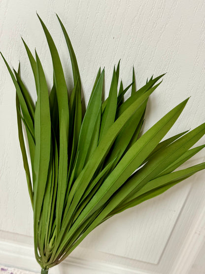 15 Inch Green Spider Plant Bush