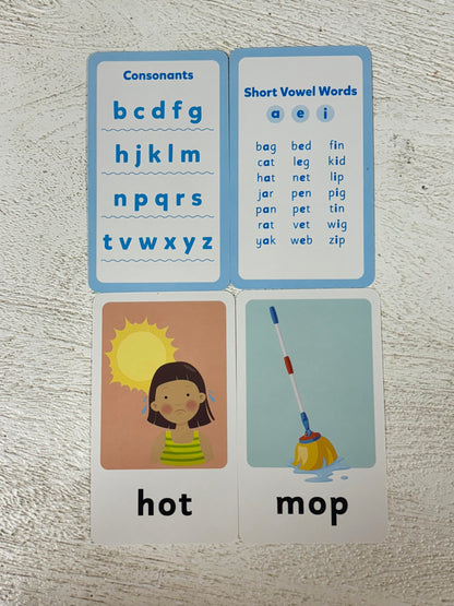 Jr. Explorers Short Words Flash Cards