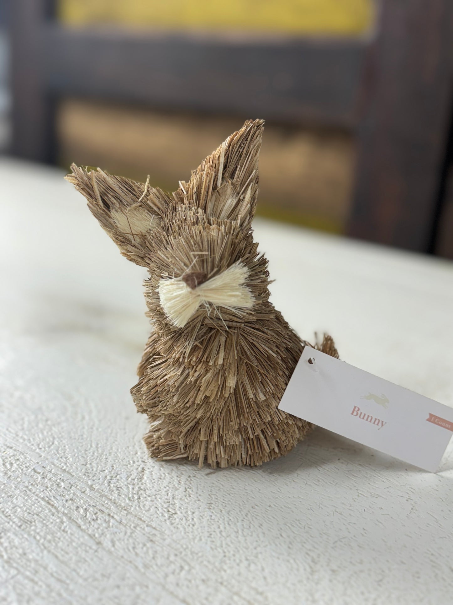 Straw Clapping Hands Sitting Bunny