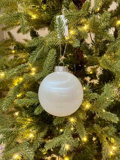 4 Inch Pearl White Laquer Glass Look Ornament