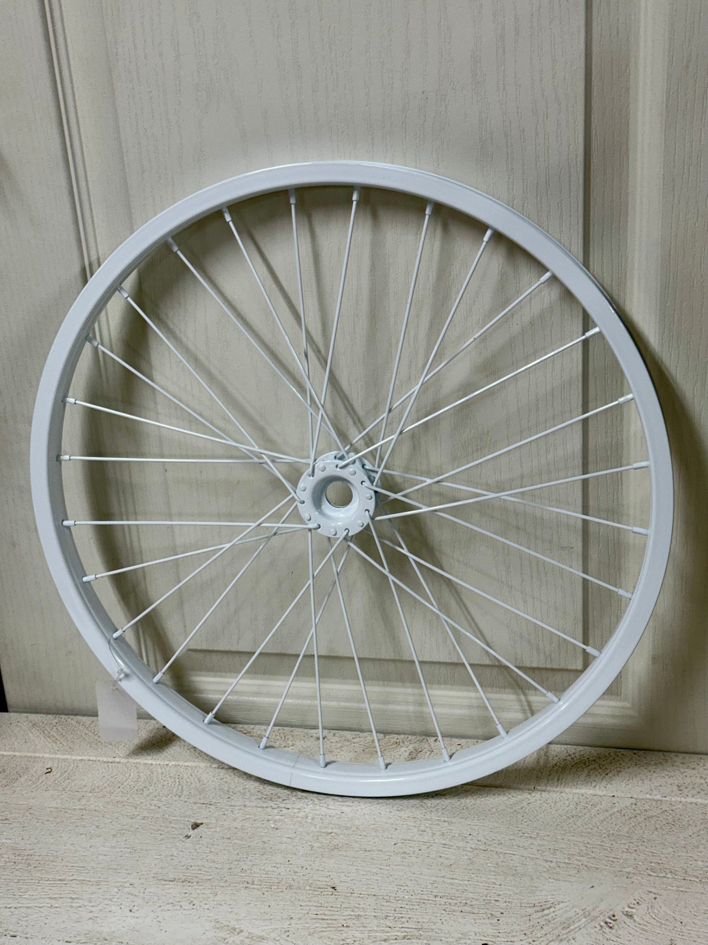 16.5 Inch White Bicycle Rim Decorative