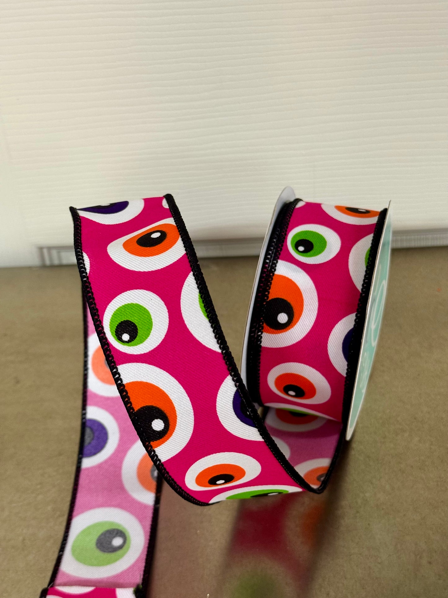 1.5 Inch By 10 Yard Pink Eyeballs Ribbon