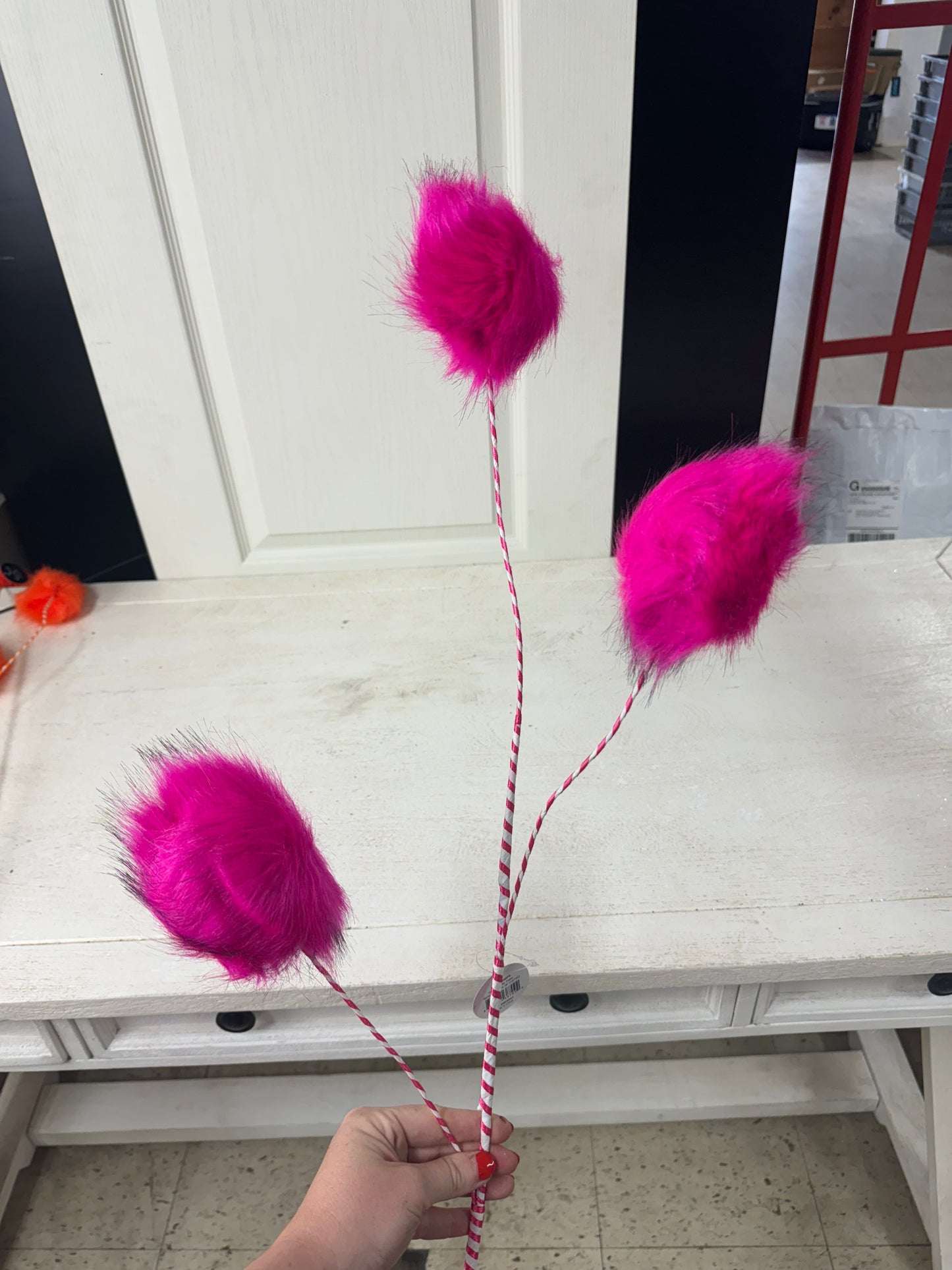 36 Inch Hot Pink Fuzzy Ball Spray