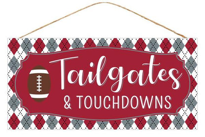 12.5 Inch Crimson Tailgates And Touchdowns Wreath Sign