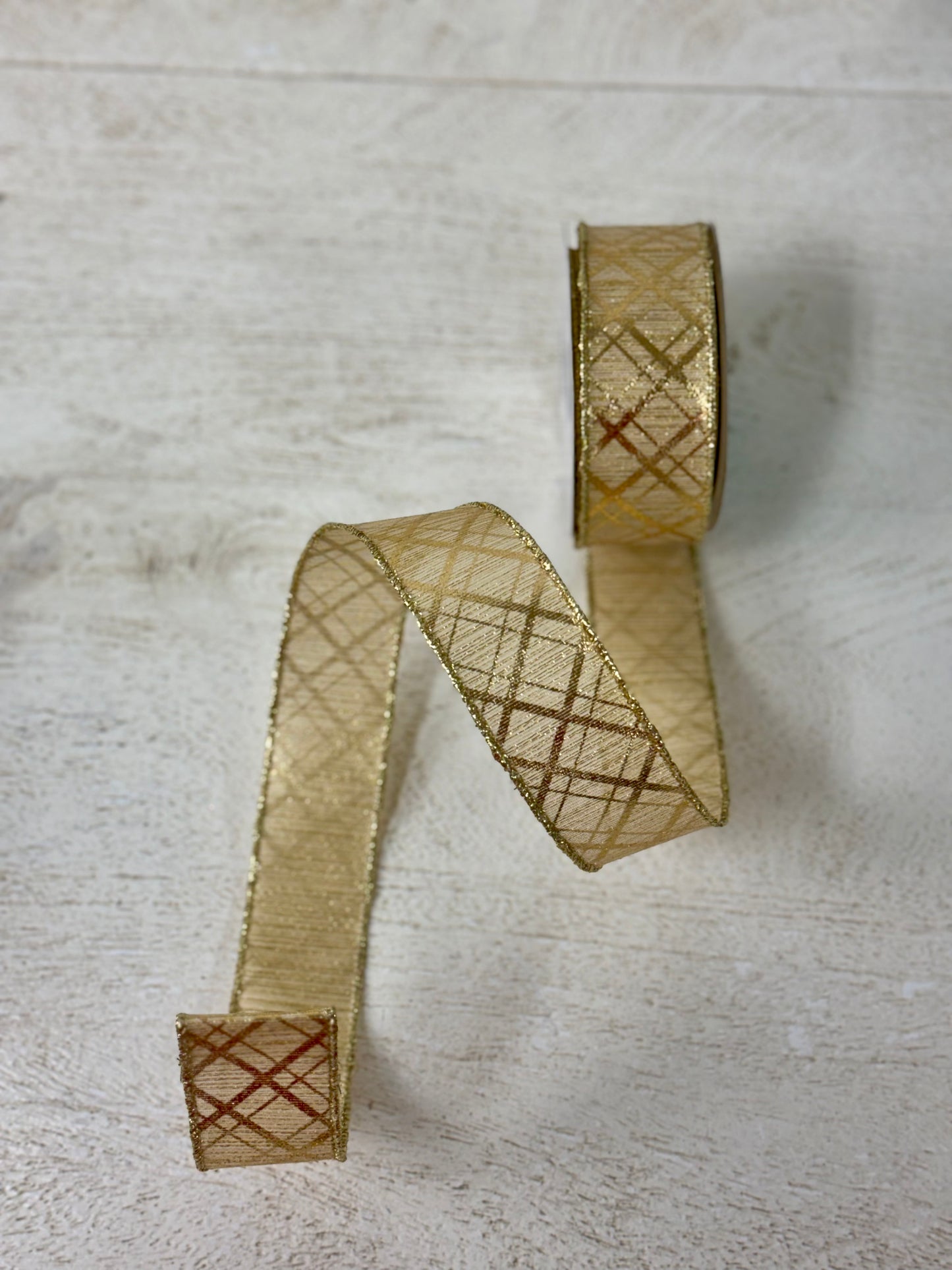 1.5 Inch By 10 Yard Gold Metallic Diagonal Lines Ribbon