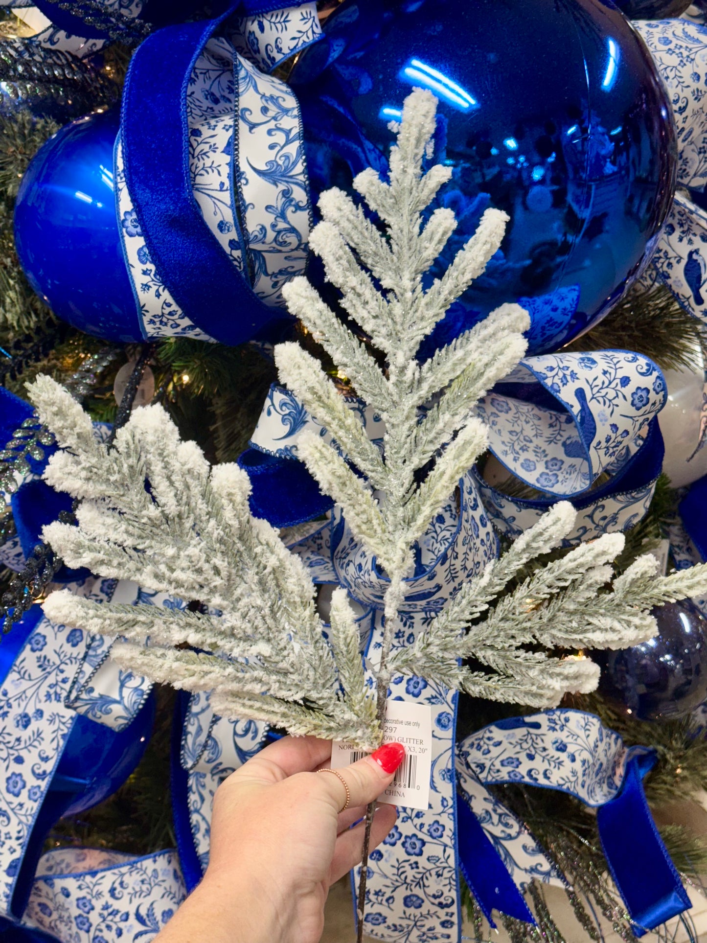 25 Inch Flocked Snow Glitter Norfolk Pine Spray