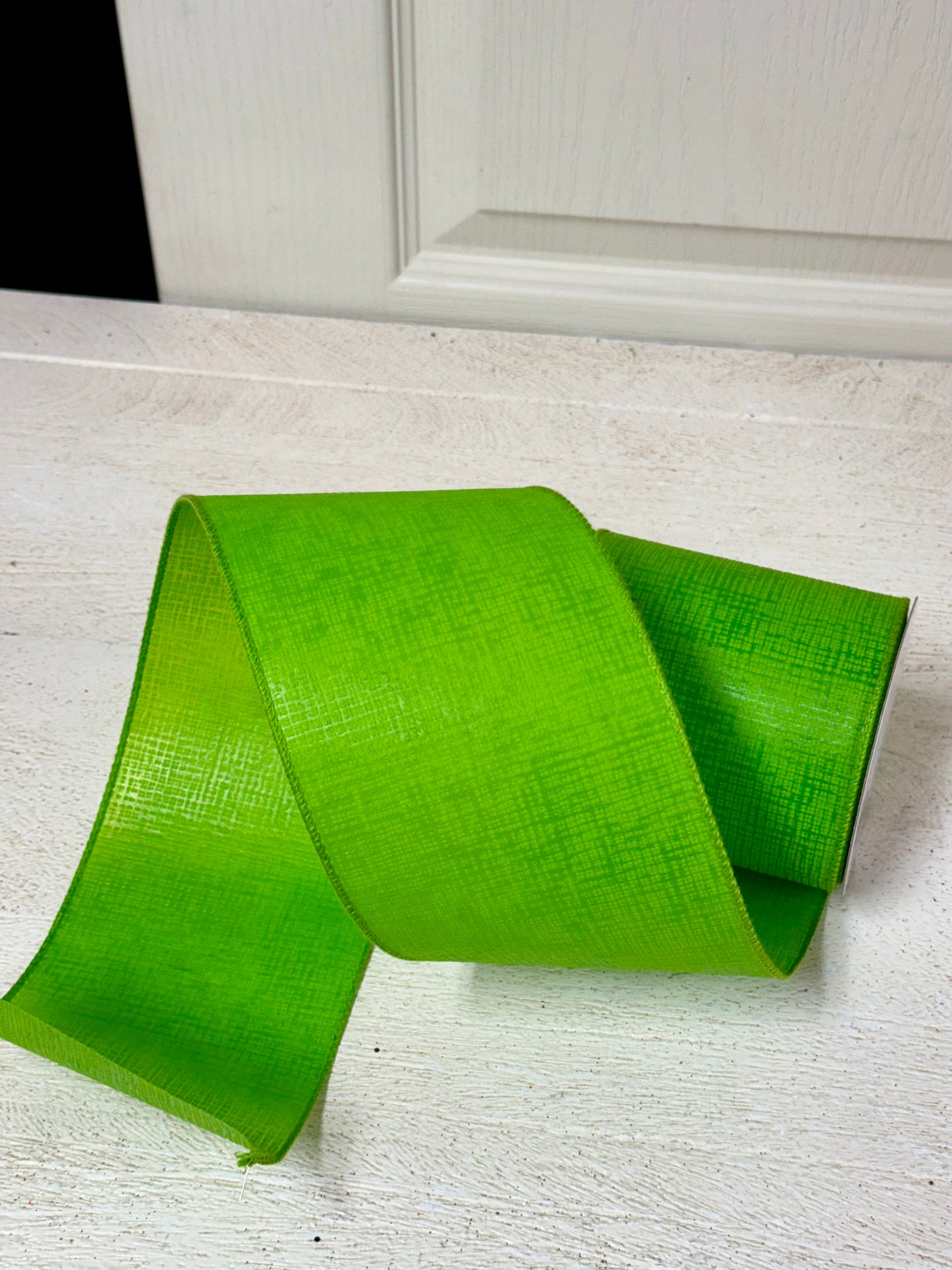 4 Inch By 10 Yard Lime Green Cross Hatch Ribbon