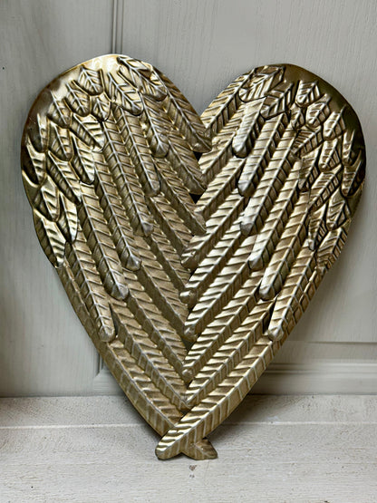 13.75 Inch Gold Tin Angel Wings Heart Sign