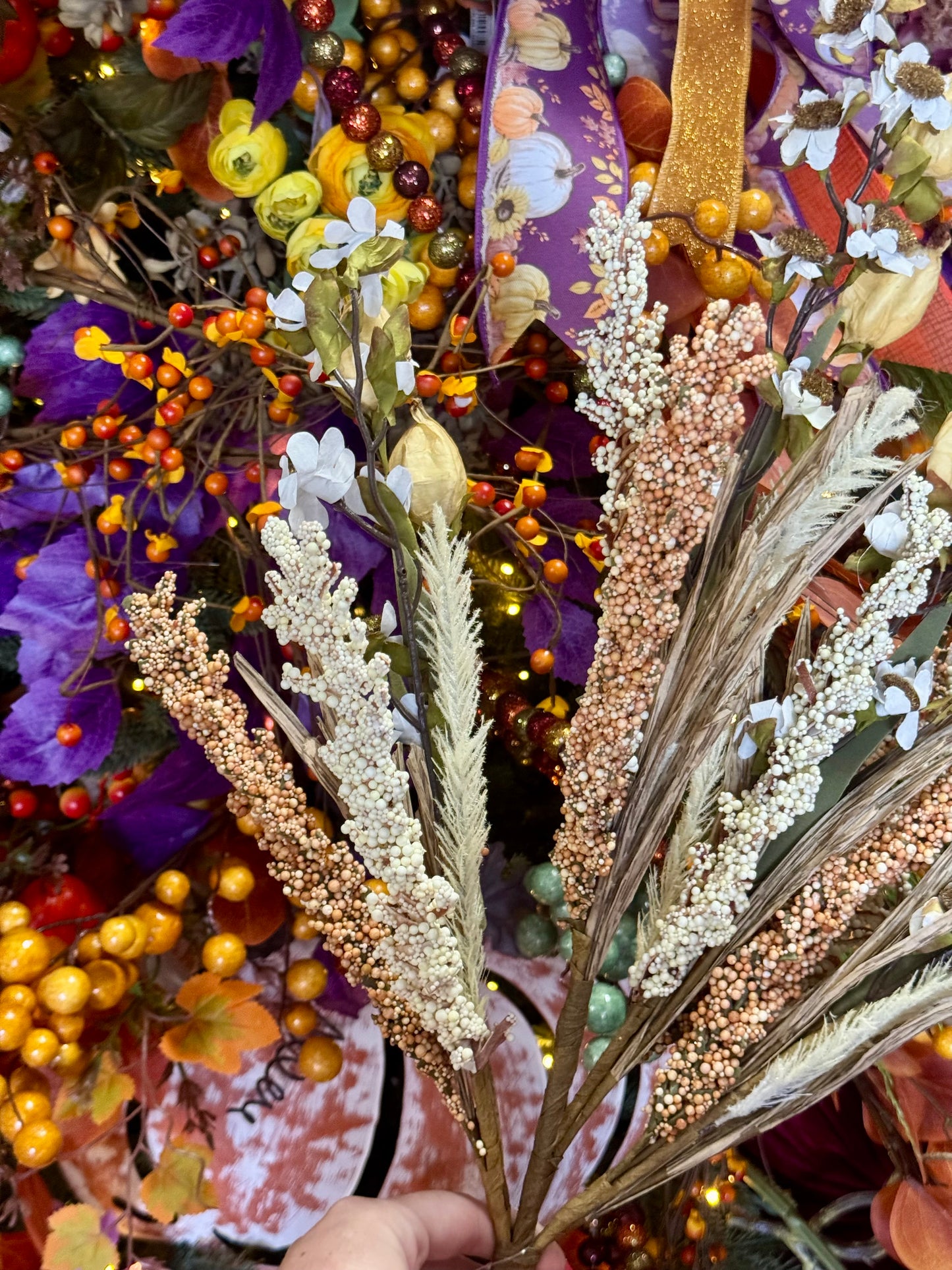 22 Inch Fall Wheat Laurent Daisy Bush