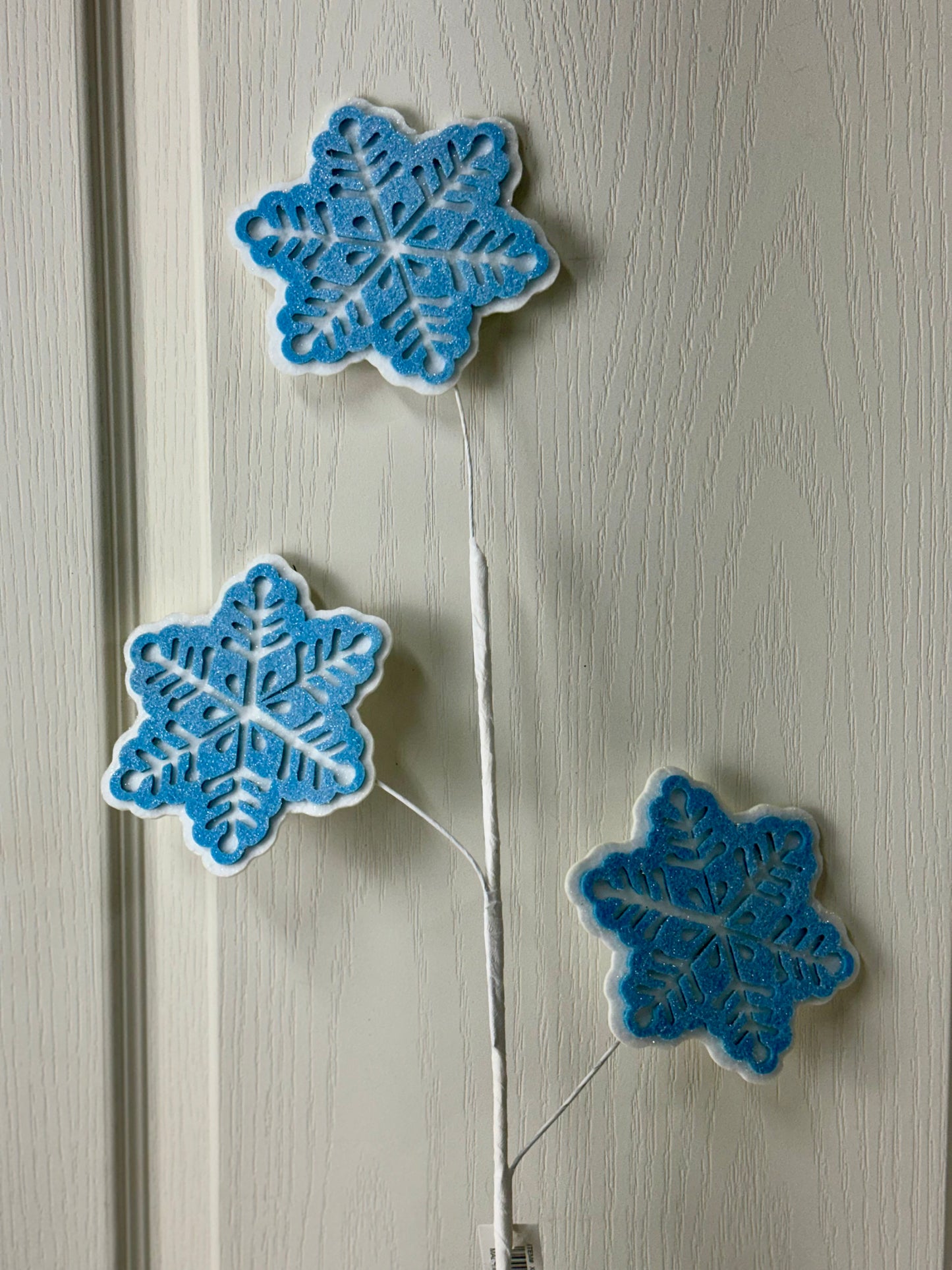 30 Inch Light Blue Snowflake Spray