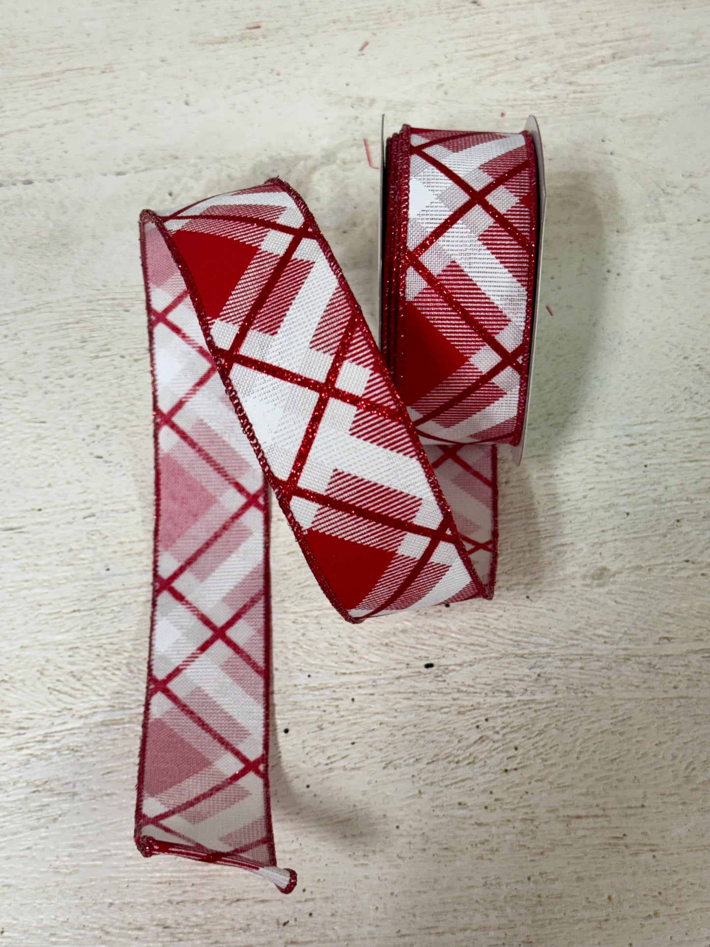 1.5 Inch By 10 Yard Red And White Glitter Plaid Ribbon