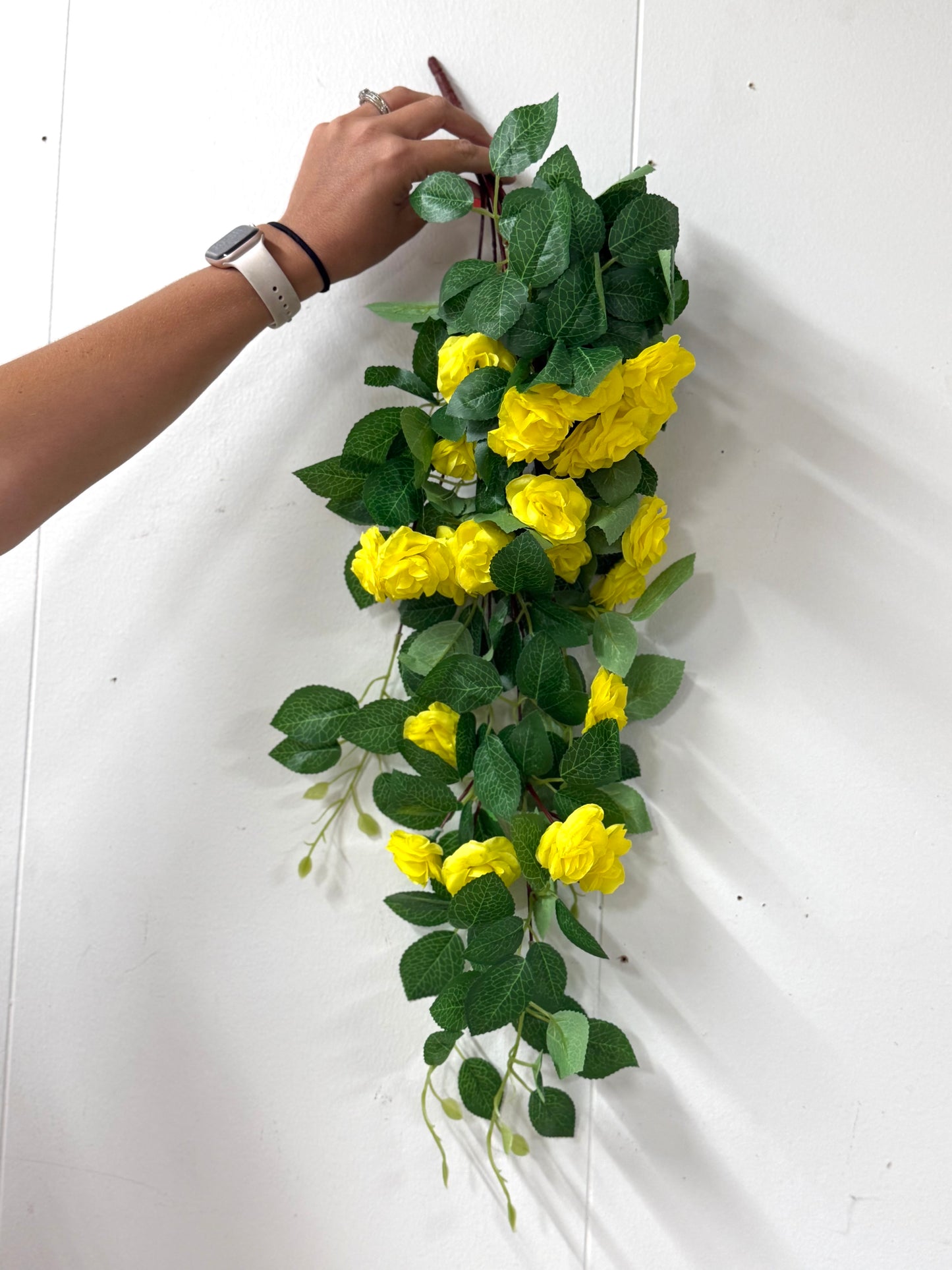 34 Inch Yellow Mini Hanging Rose Vine