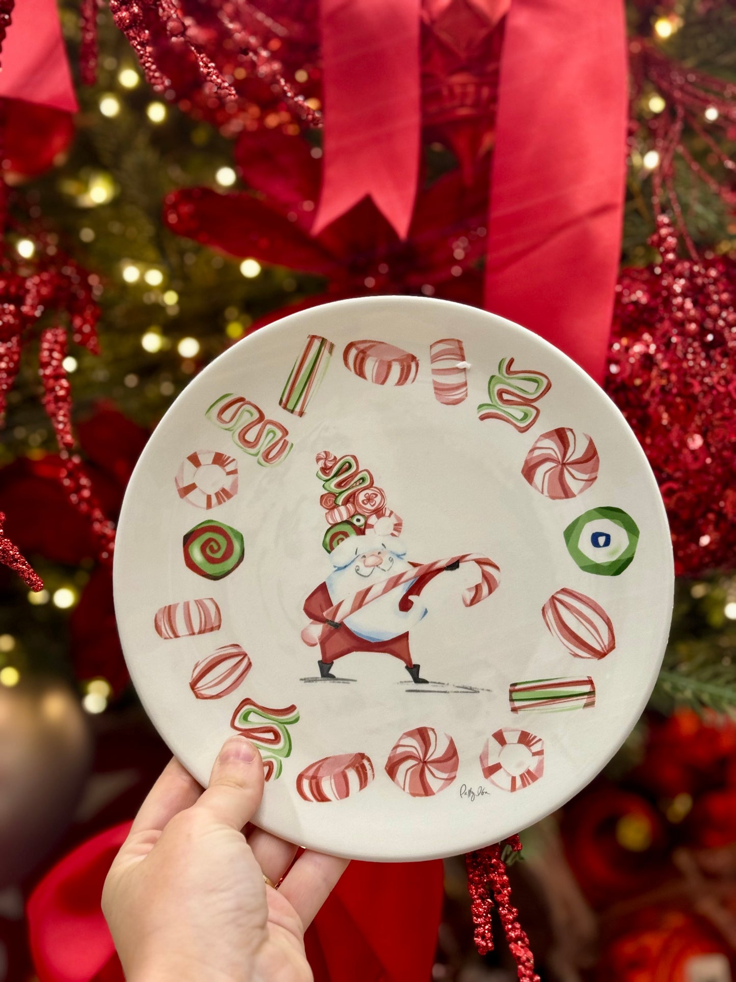 8 Inch Santa Swirls Plate Two Styles