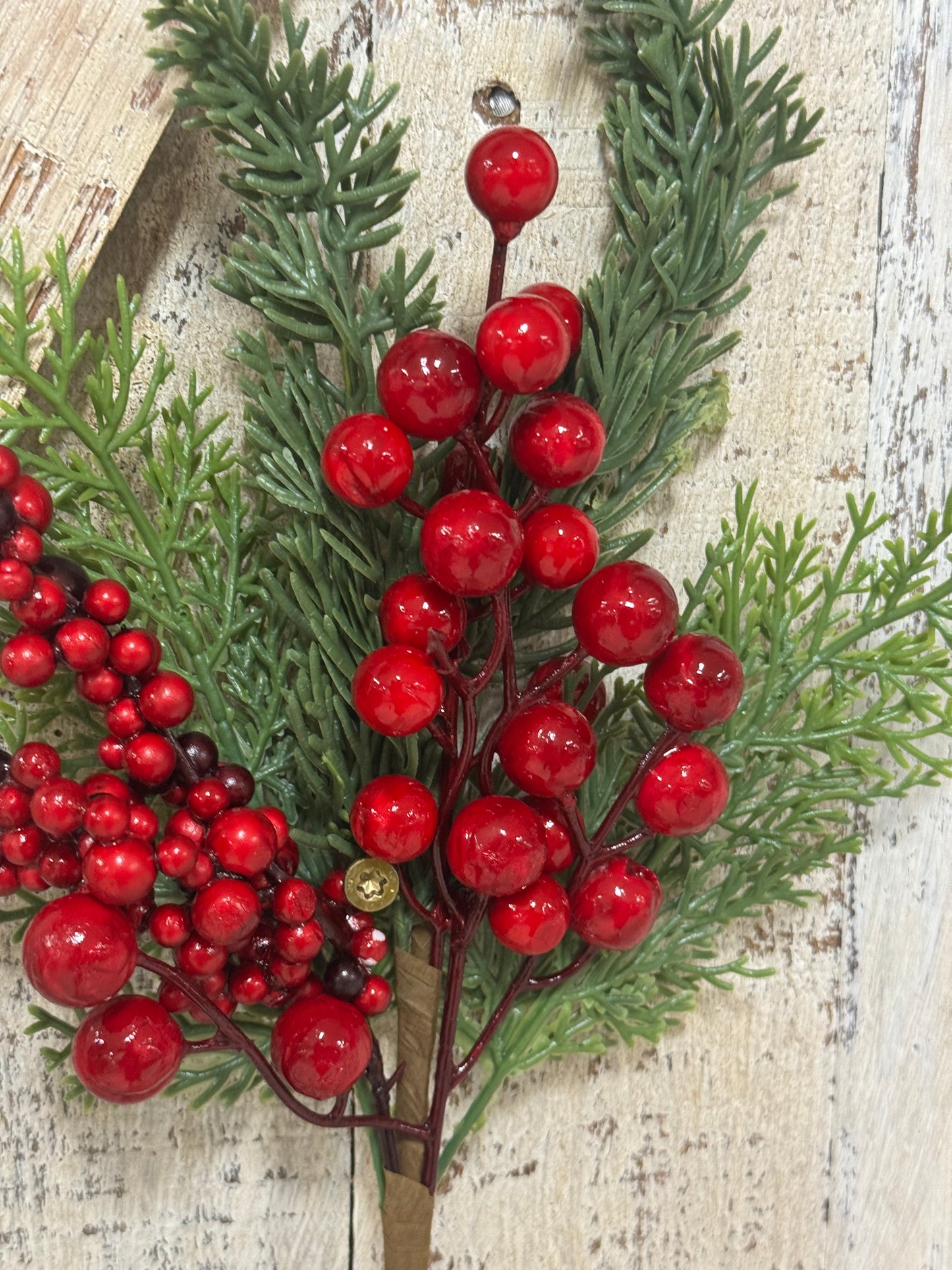 14 Inch Red Berry Holly Spray