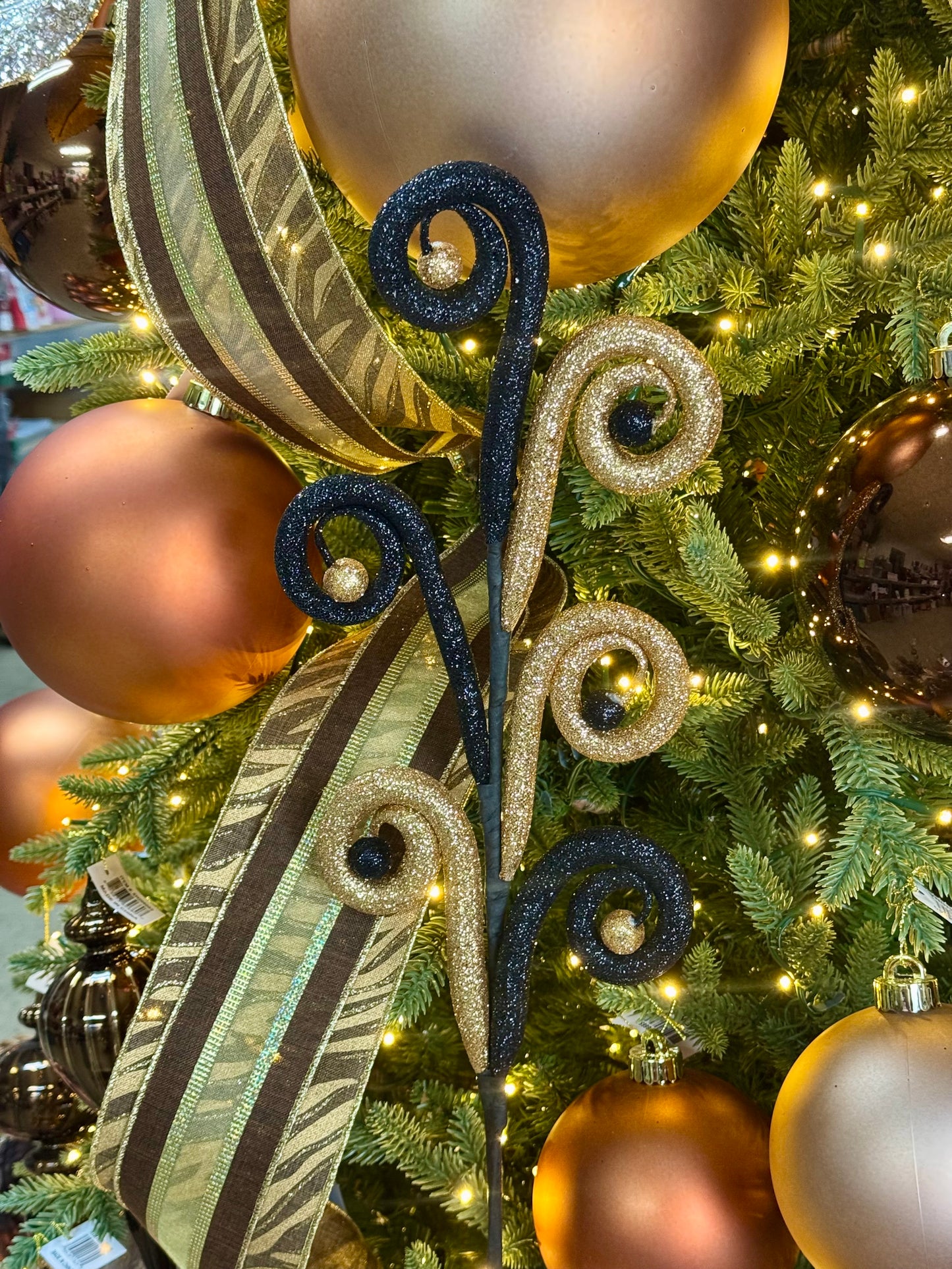 28.5 Inch Black And Gold Glitter Tubing Coil Spray