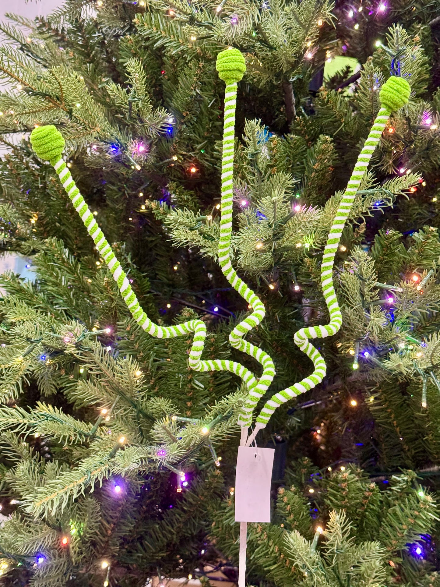 26 Inch Green And White Chenille Curly Spray