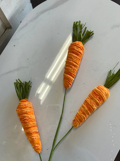 28 Inch Orange Carrot Spray
