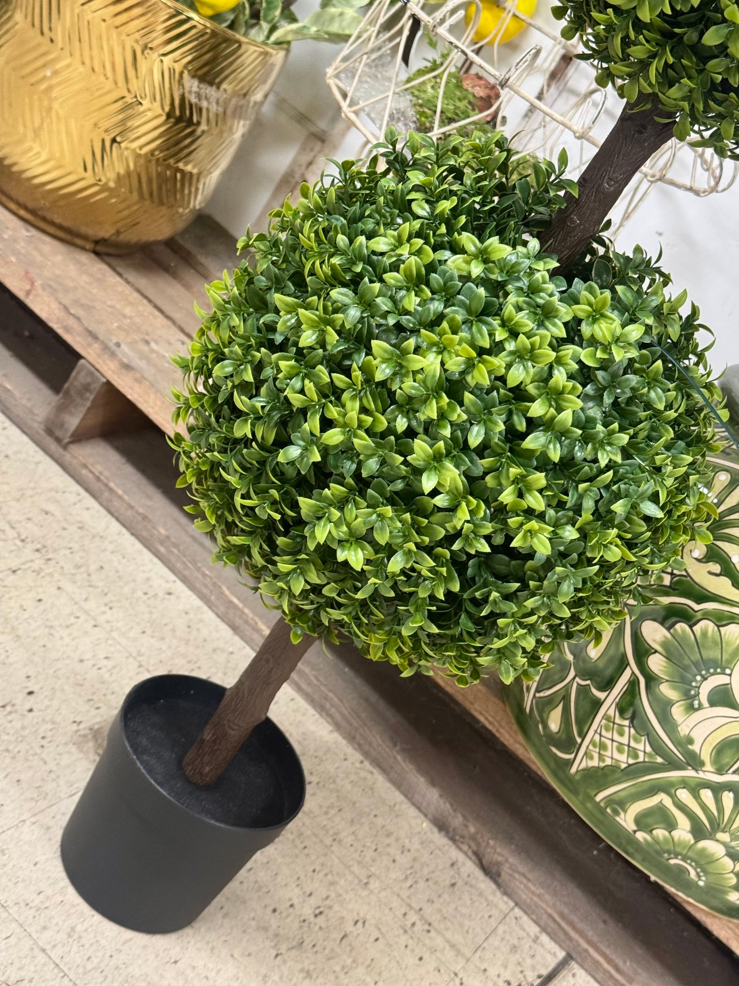 34 Inch Boxwood Topiary Tree