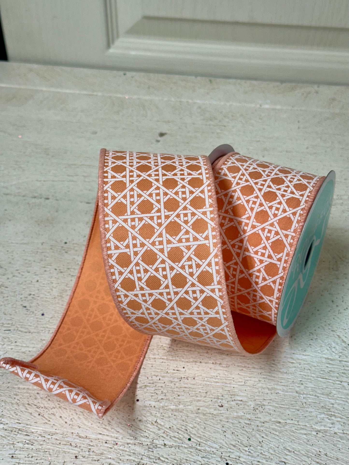 2.5 Inch By 10 Yard Peach And White Basket Weave Ribbon