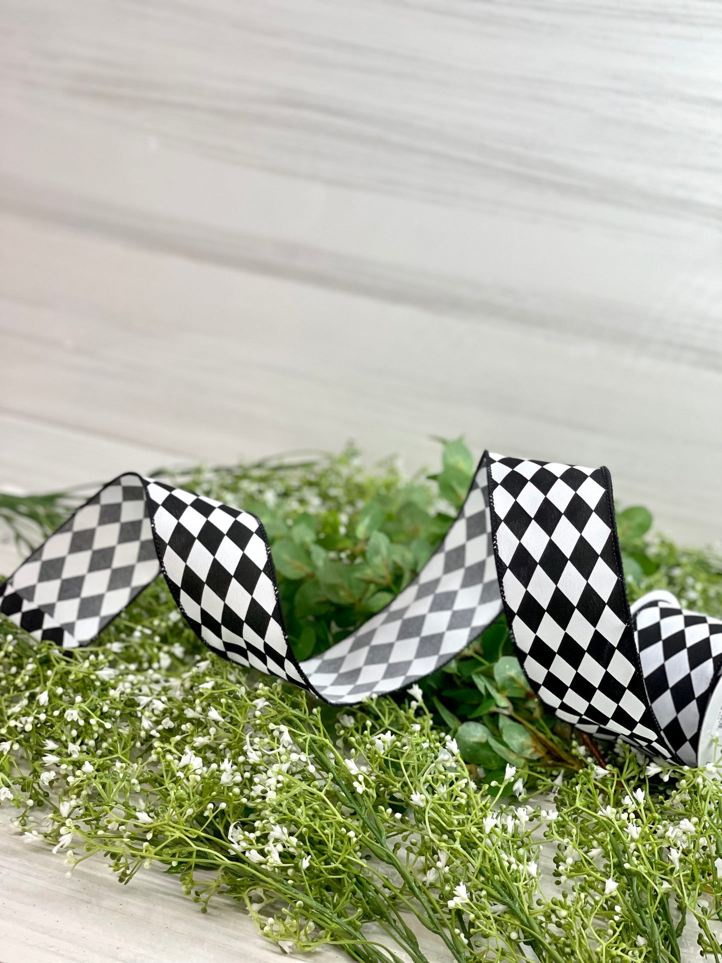2.5 Inch By 10 Yard Black And White Harlequin Printed Ribbon