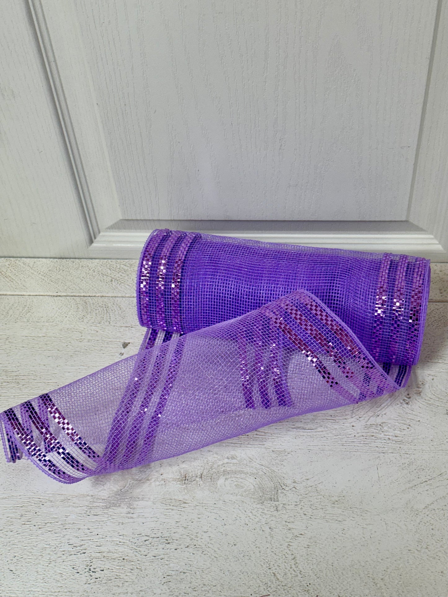 10 Inch By 10 Yard Lavender With Metallic Border Stripe Mesh