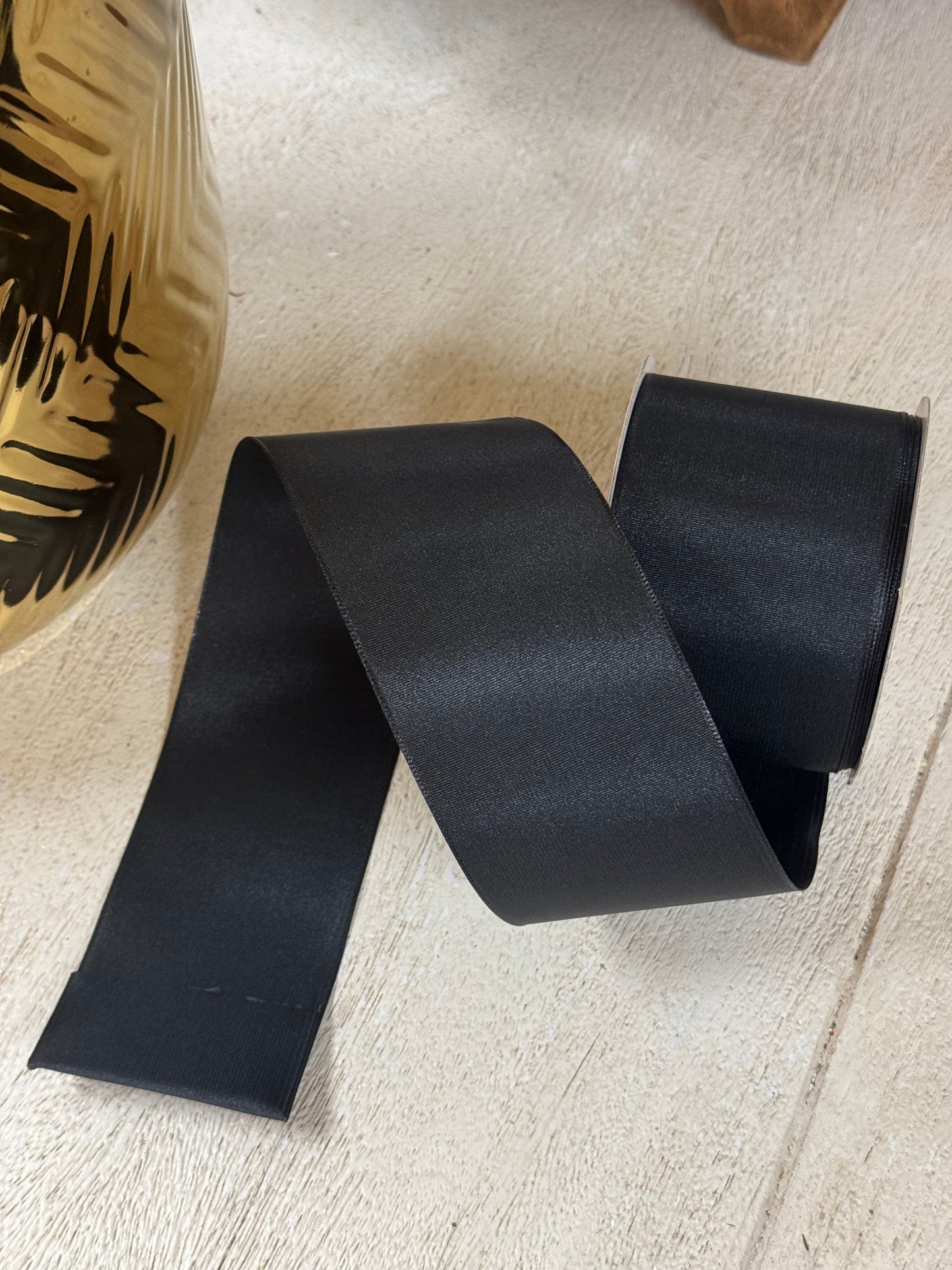 2.5 Inch By 25 Yard Black Taffeta Ribbon