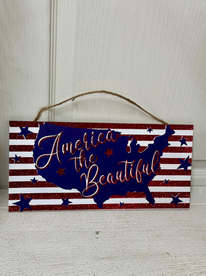 12.5 Inch America The Beautiful Wreath Sign