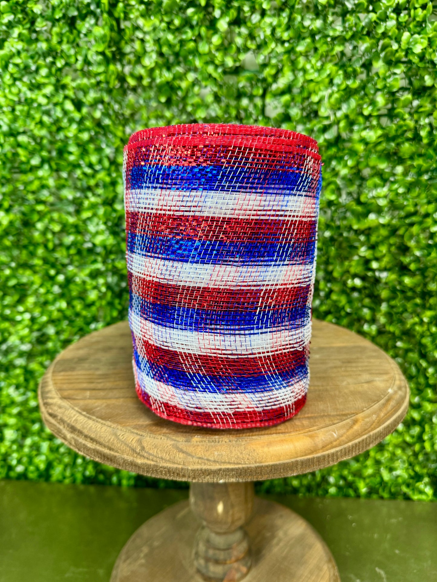 6 Inch by 20 Yard Old Glory Glamour Netting
