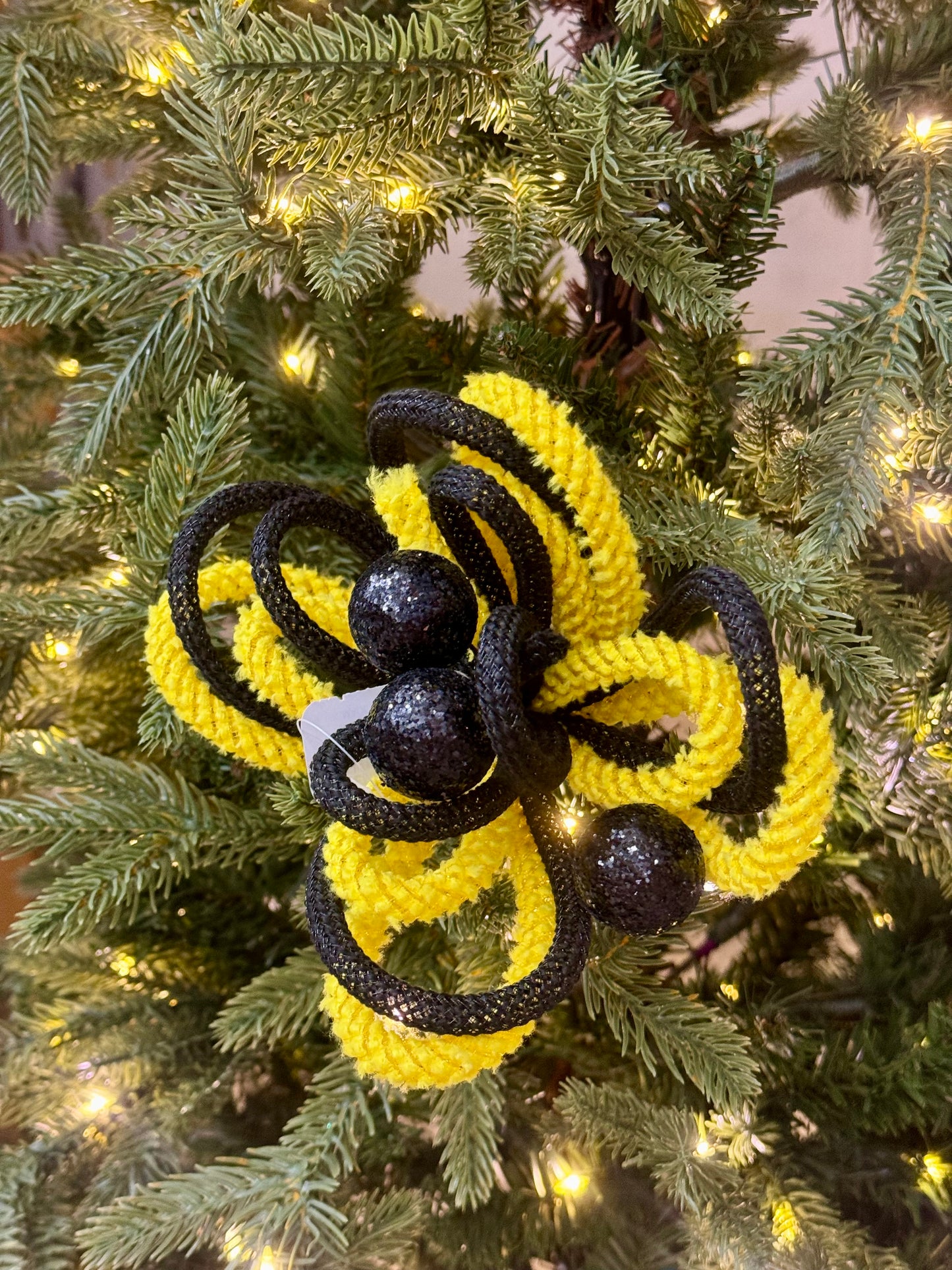 12 Inch Gold And Black Snowdrift Glitter Ball Pick