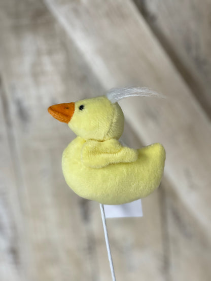 Yellow Flapping Wings Duck Pick