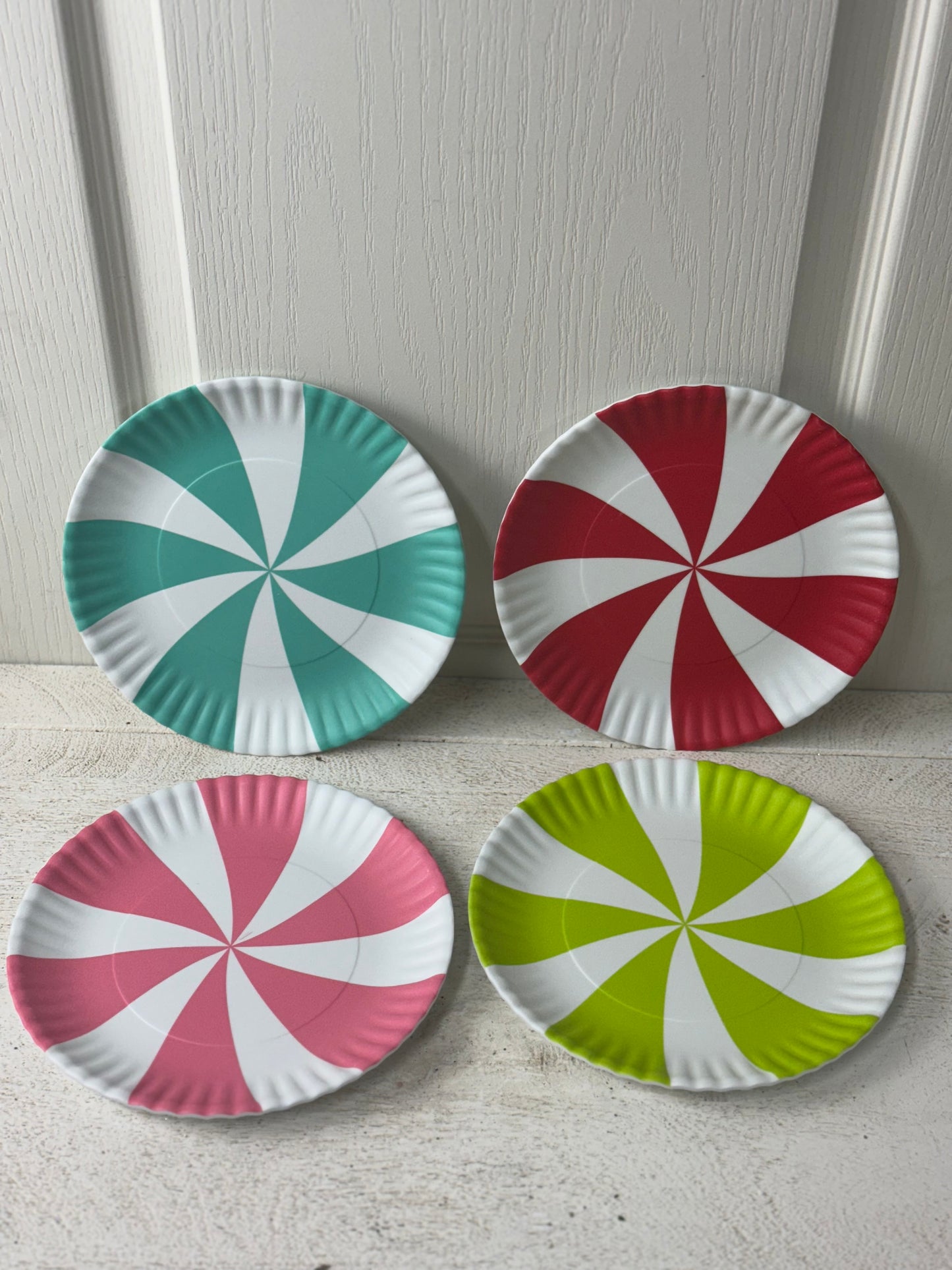 One Hundred 80 Degrees 8.25 Inch Peppermint 'Paper' Plate Set Of Four