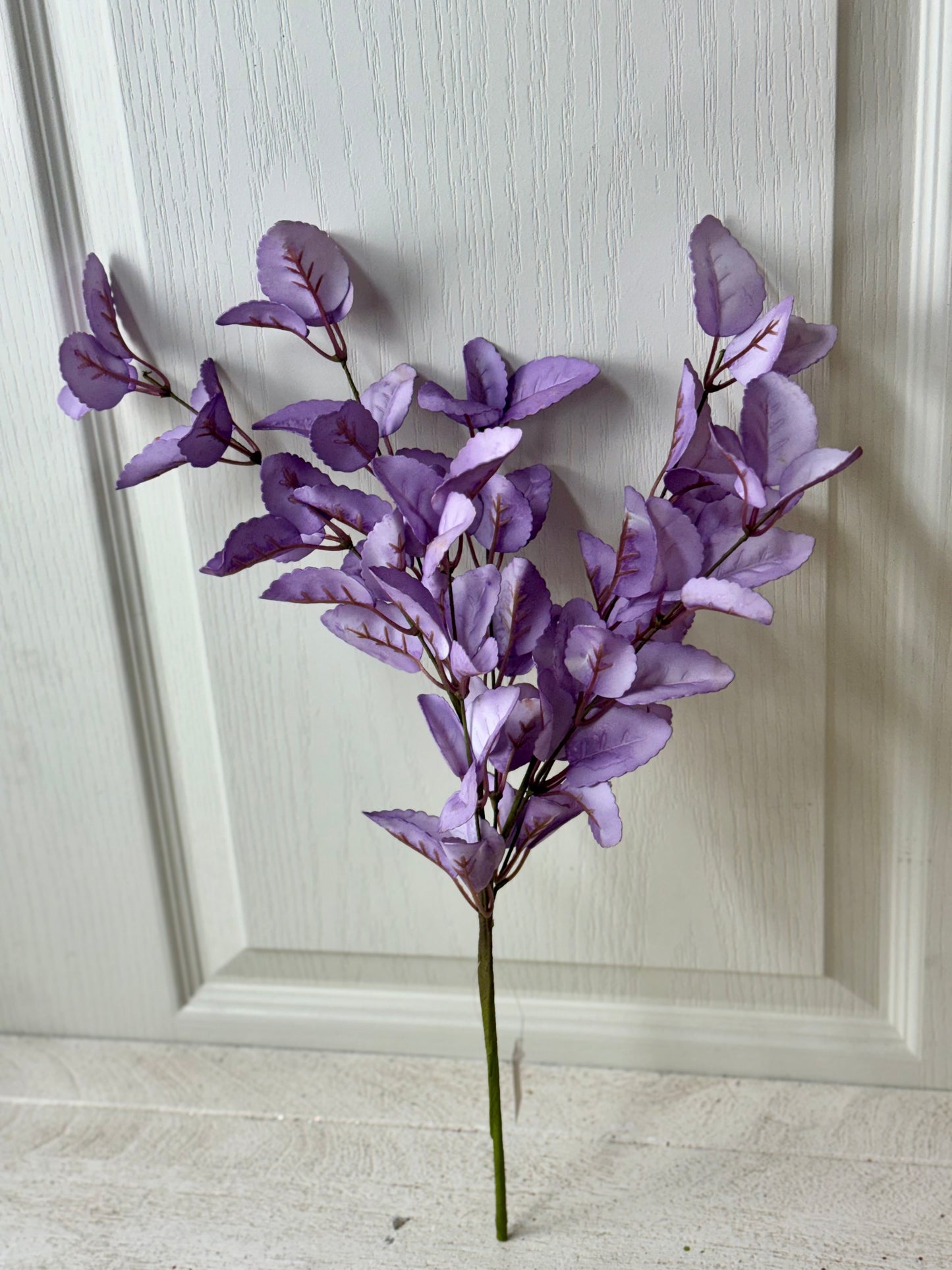 19 Inch Lavender Leaf Spray