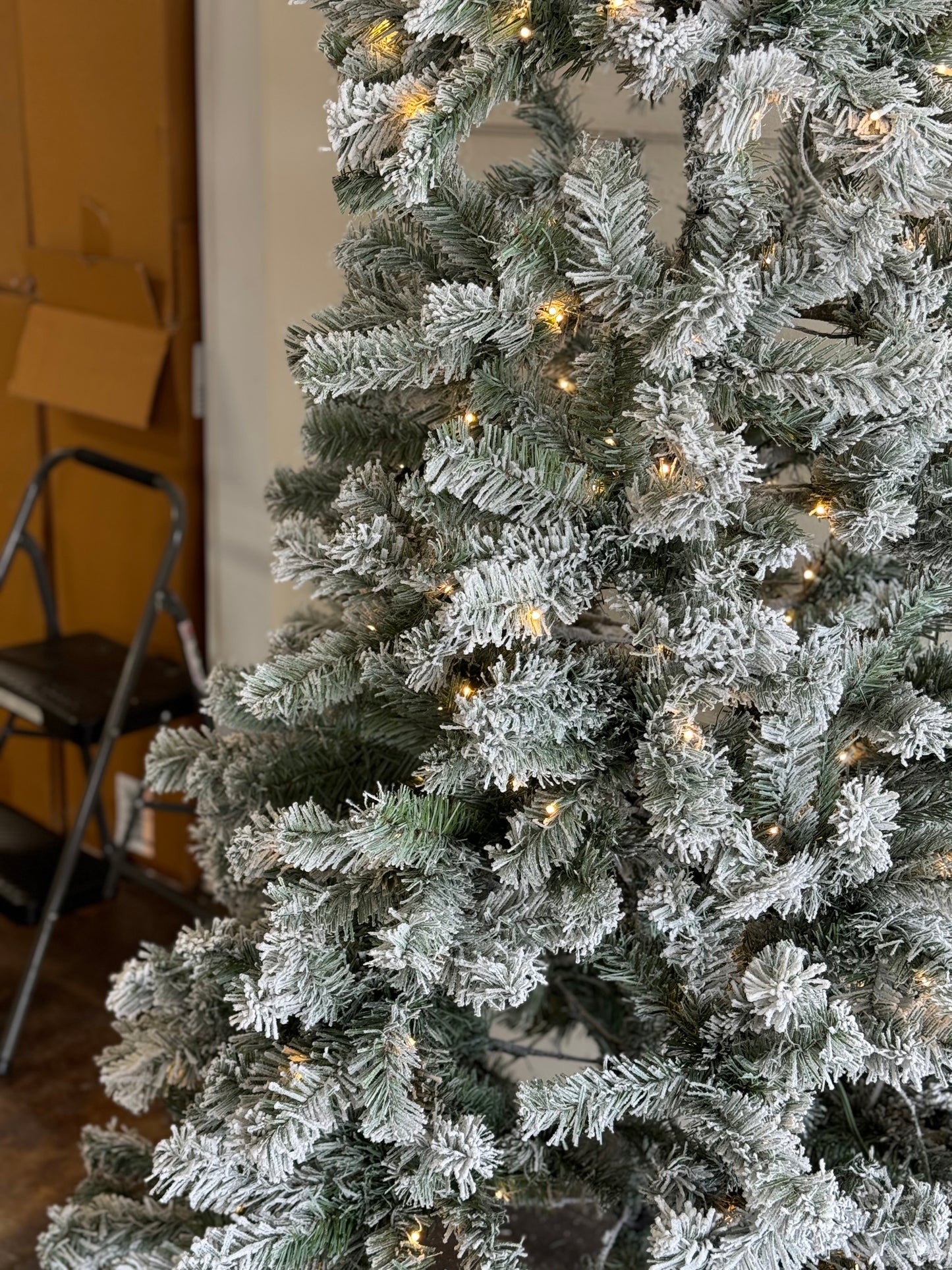 Home Accents Holiday 6.5ft Festive Pine Flocked LED Pre Lit Tree Open Box
