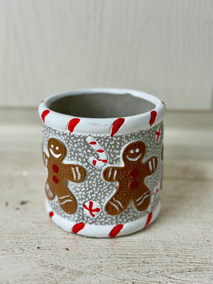 4 Inch Gingerbread Candy Ceramic Pot