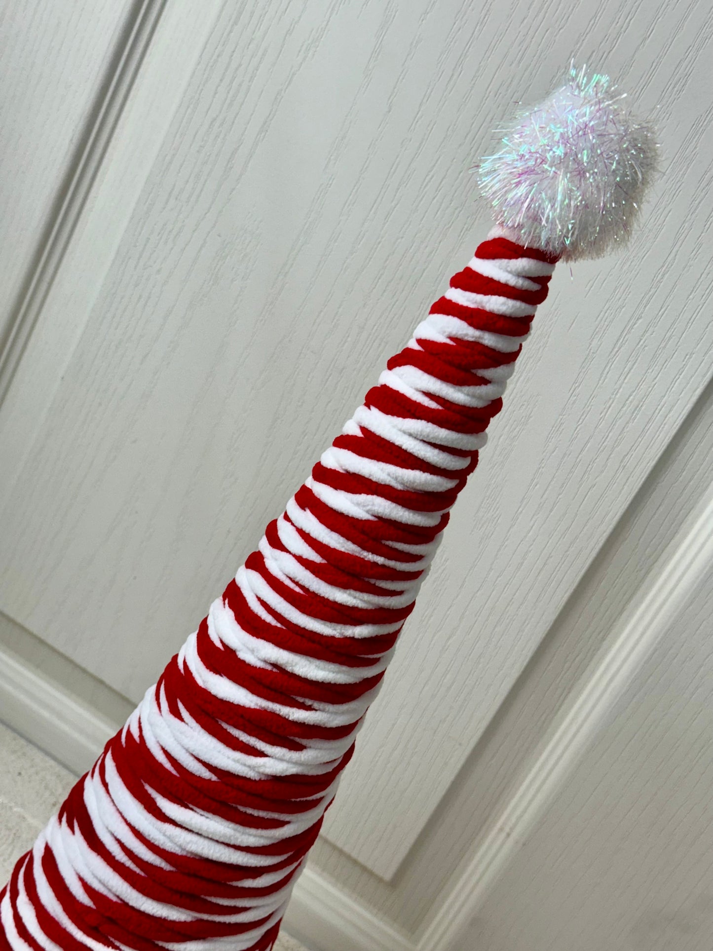 19 Inch Red And White Yarn Cone Tree
