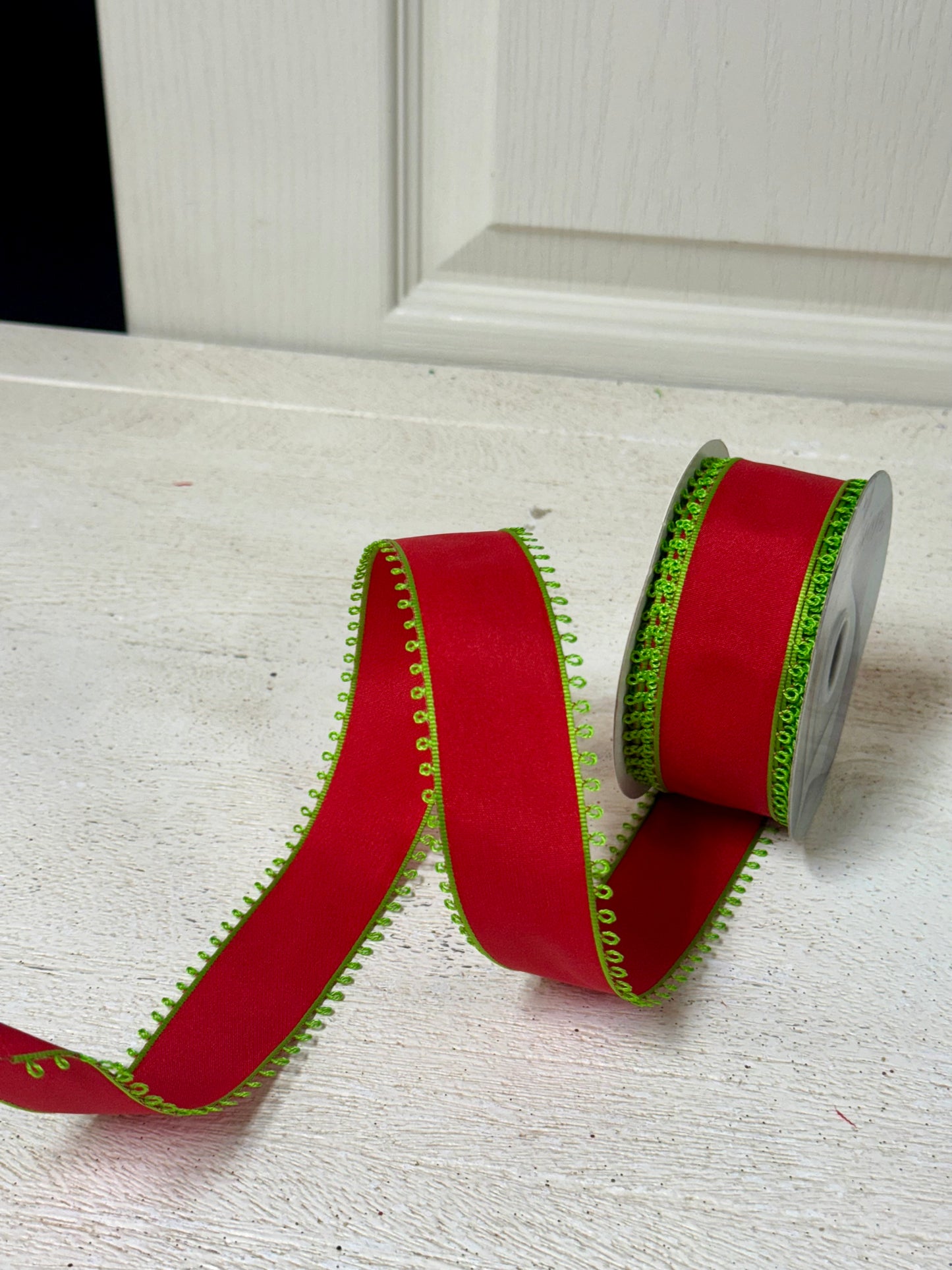 1.5 Inch By 10 Yard Lime Green And Red Picot Ribbon