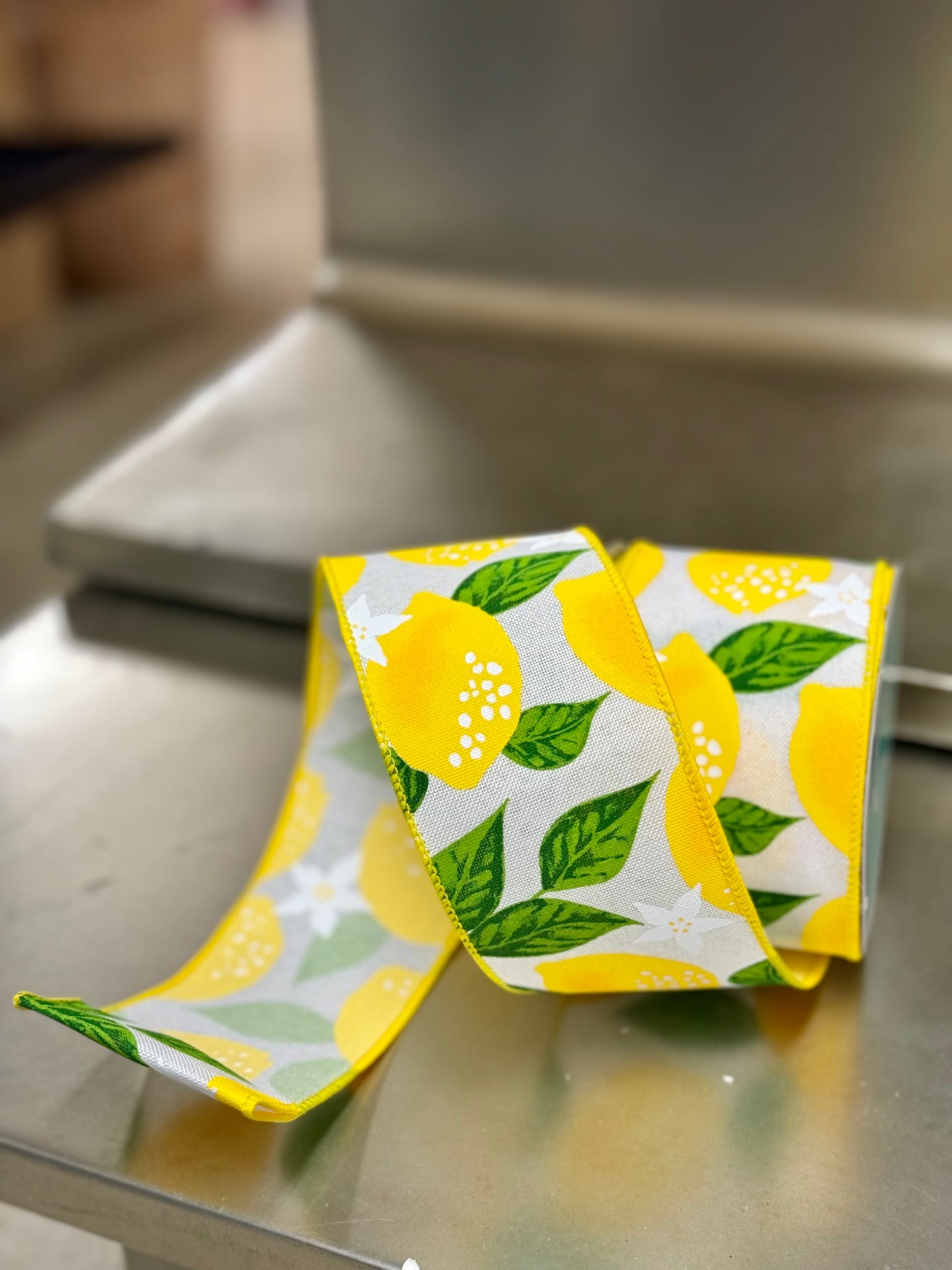 2.5 Inch By 10 Yard Yellow Lemons Ribbon