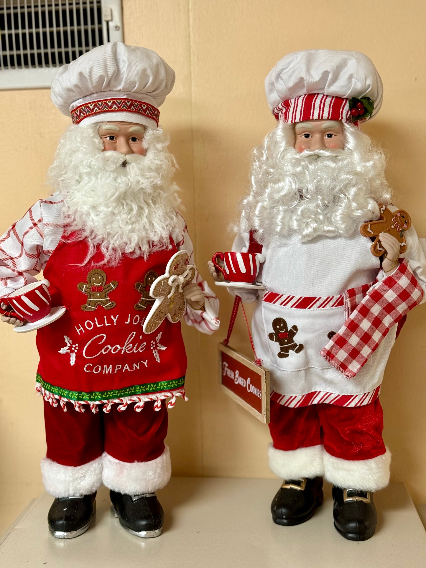 18 Inch Gingerbread Santa Two Styles