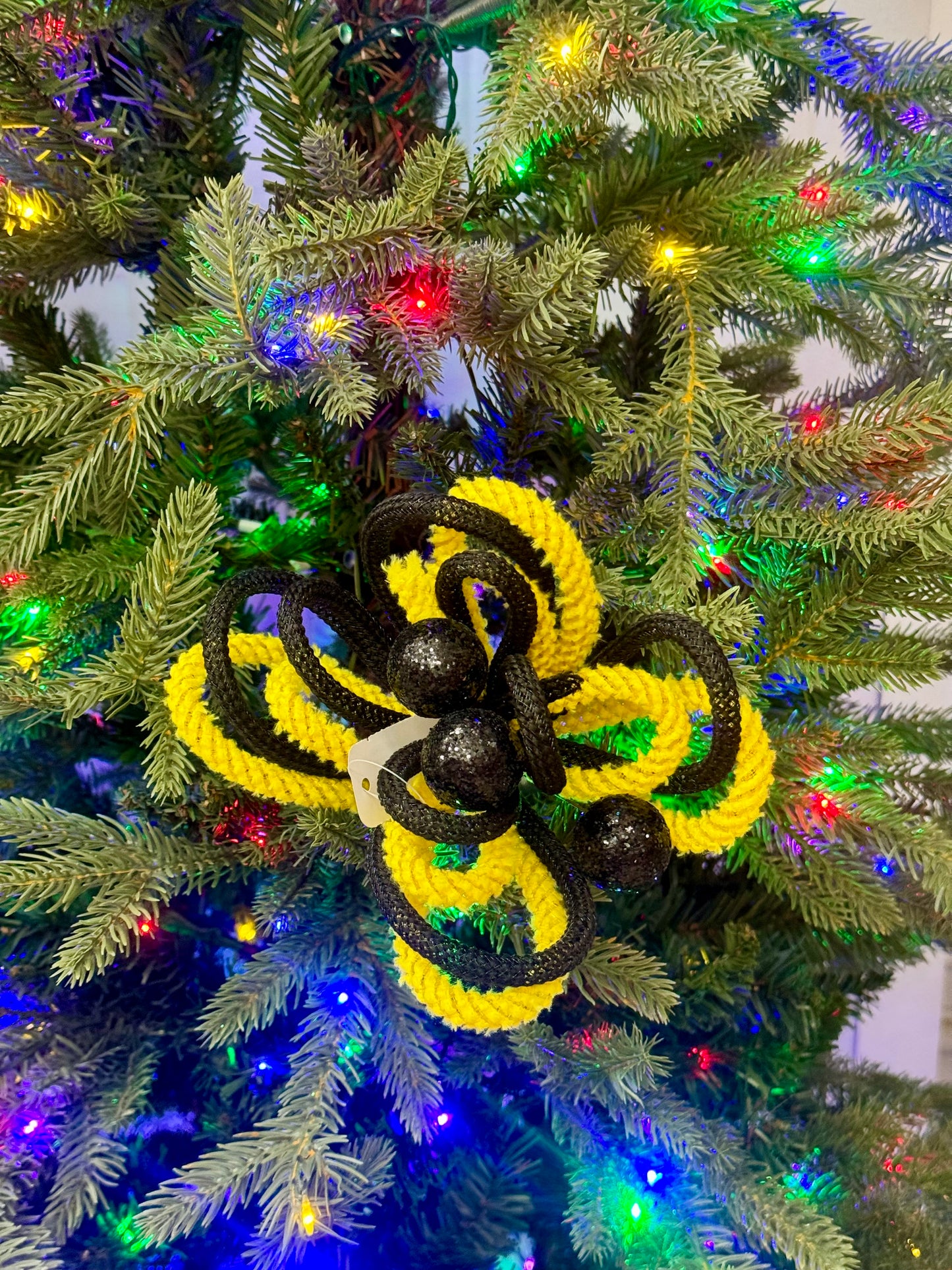 12 Inch Gold And Black Snowdrift Glitter Ball Pick