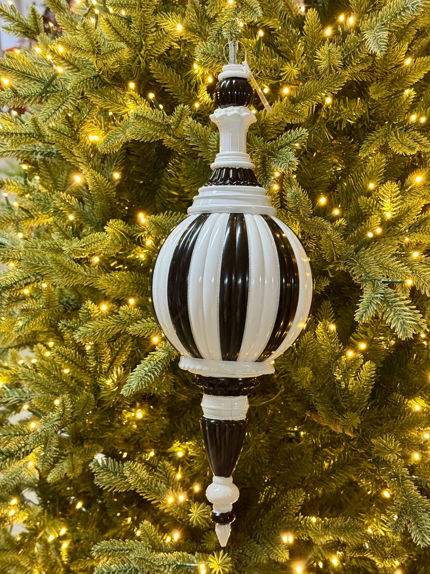 18 Inch Black And White Vertical Finial Ball Ornament