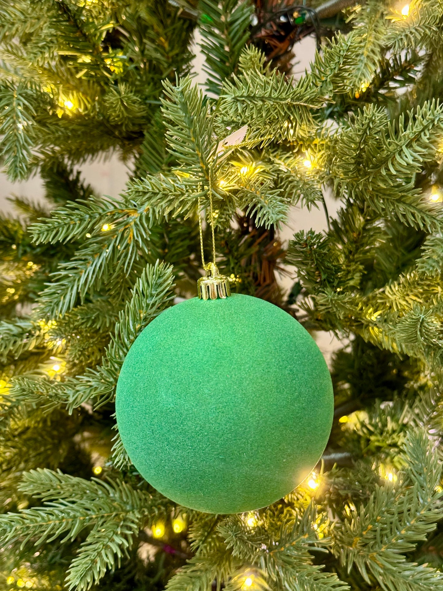 4 Inch Emerald Green Smooth Flocked Ornament Ball